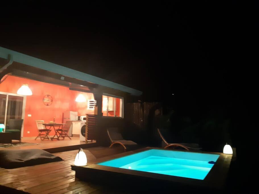 Ti Coin Relax Bungalow Vue Mer Piscine Privee Сен Франсоа Екстериор снимка